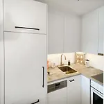 Jeanne D'arc Apt- D-33 By Interhome *