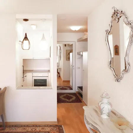 Jeanne D'arc Apt- D-33 By Interhome קראנס-מונטנה